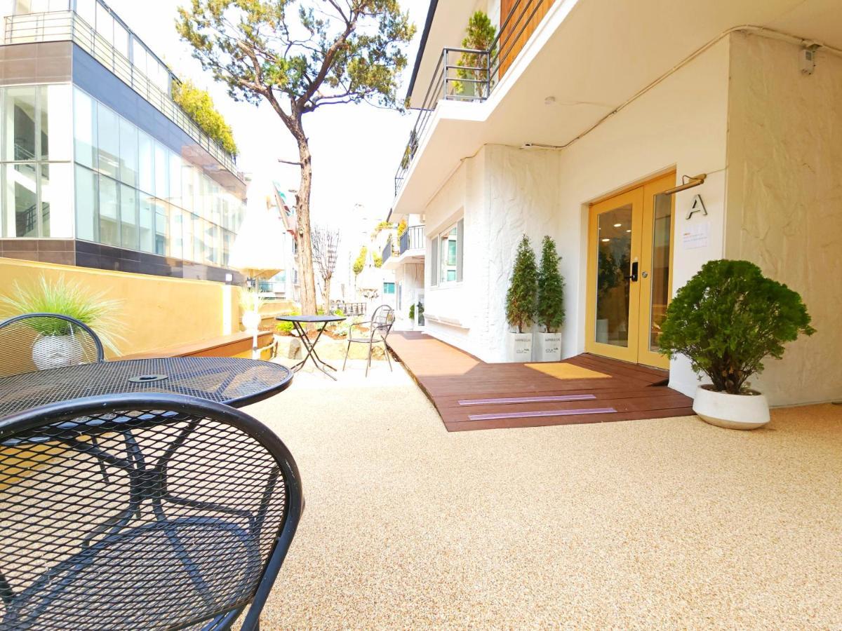 Oyo Myeongdong 5 Lodge Seul Exterior foto