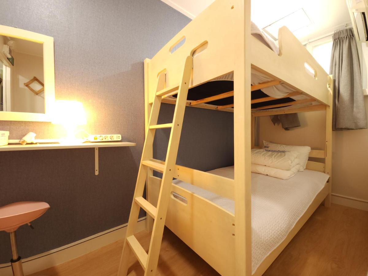 Oyo Myeongdong 5 Lodge Seul Exterior foto