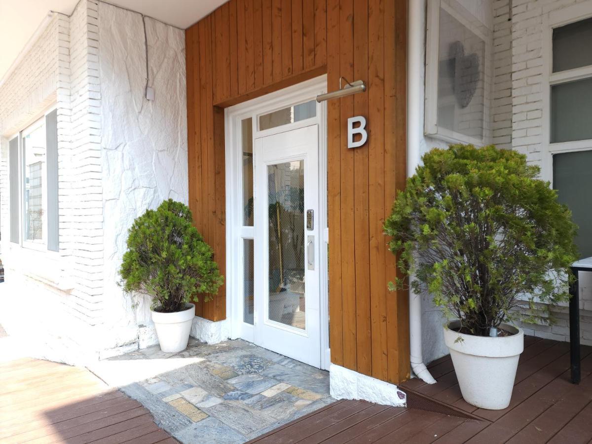 Oyo Myeongdong 5 Lodge Seul Exterior foto