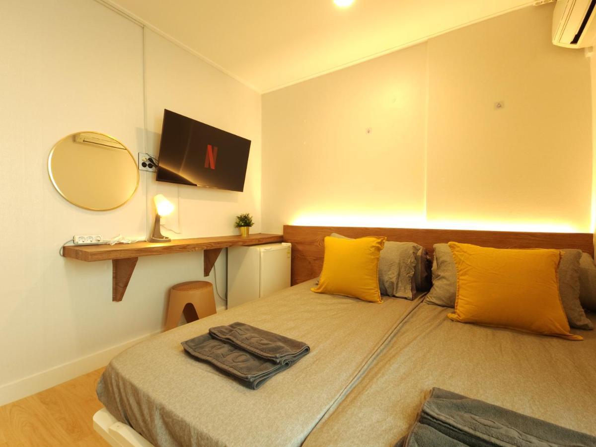 Oyo Myeongdong 5 Lodge Seul Exterior foto